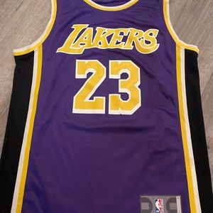 Size small Lakers jersey! In good condition.